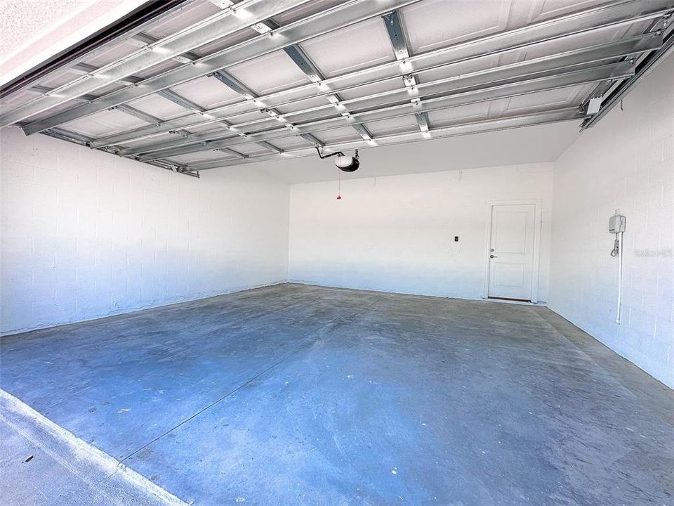En Renta: $2,499 (3 camas, 2 baños, 2142 Pies cuadrados)