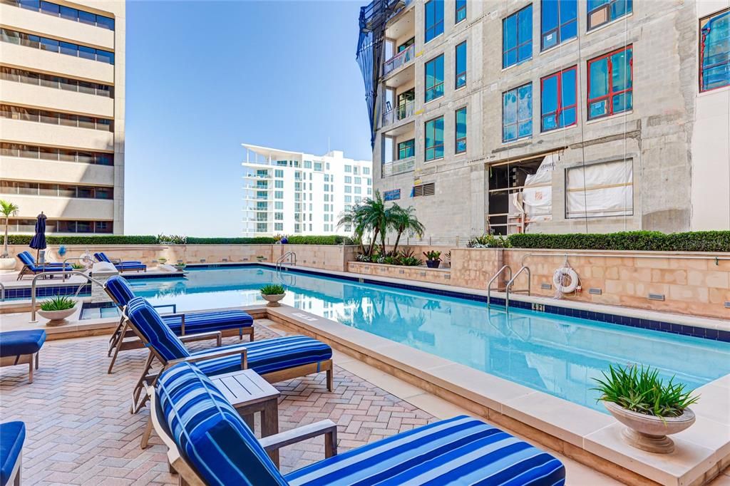 For Rent: $5,000 (2 beds, 2 baths, 1336 Square Feet)