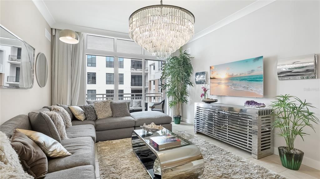 For Rent: $5,000 (2 beds, 2 baths, 1336 Square Feet)