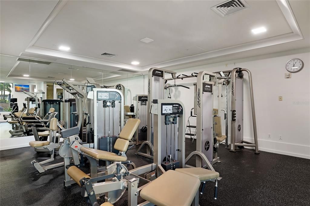For Rent: $5,000 (2 beds, 2 baths, 1336 Square Feet)