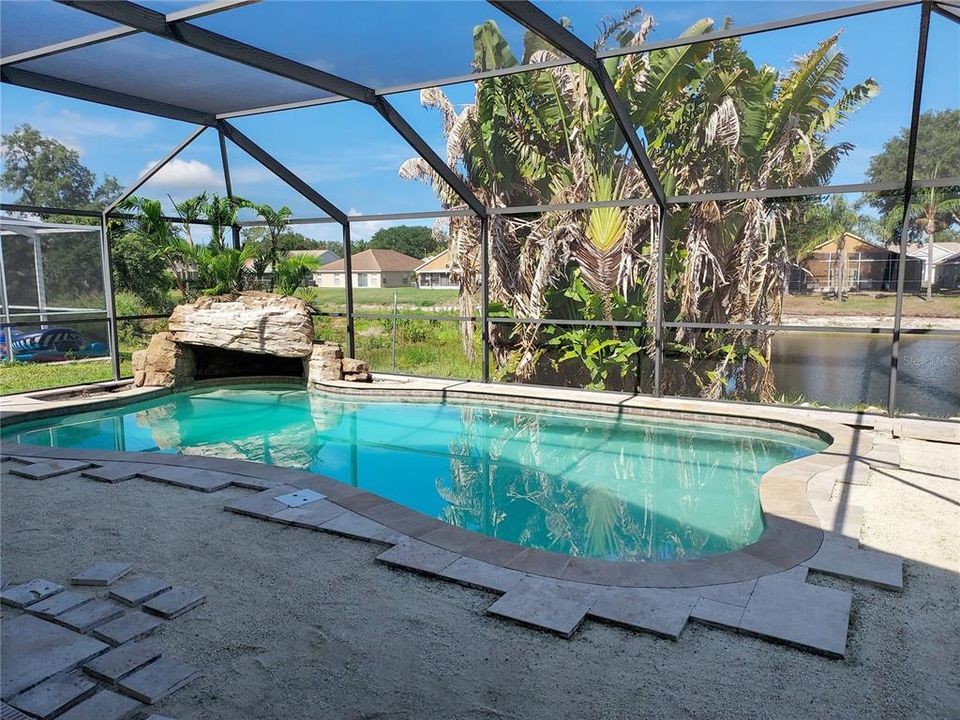 En Venta: $300,000 (3 camas, 2 baños, 1856 Pies cuadrados)