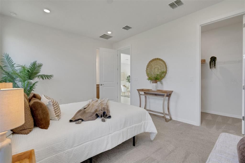 For Sale: $401,374 (3 beds, 2 baths, 1657 Square Feet)