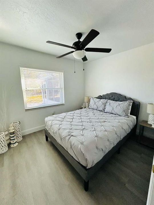 Activo con contrato: $479,900 (5 camas, 3 baños, 1742 Pies cuadrados)