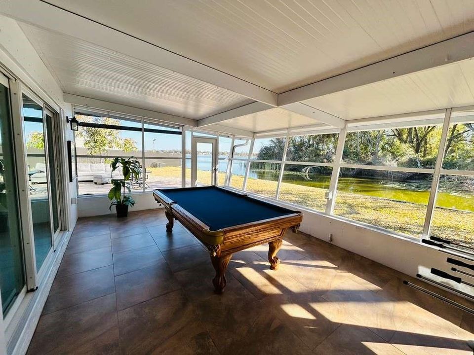 Activo con contrato: $479,900 (5 camas, 3 baños, 1742 Pies cuadrados)