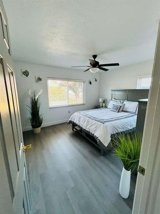 Activo con contrato: $479,900 (5 camas, 3 baños, 1742 Pies cuadrados)