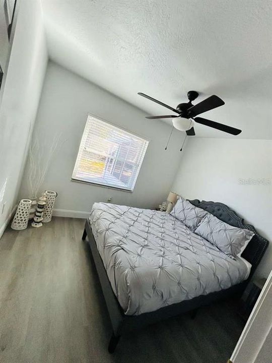 Activo con contrato: $479,900 (5 camas, 3 baños, 1742 Pies cuadrados)