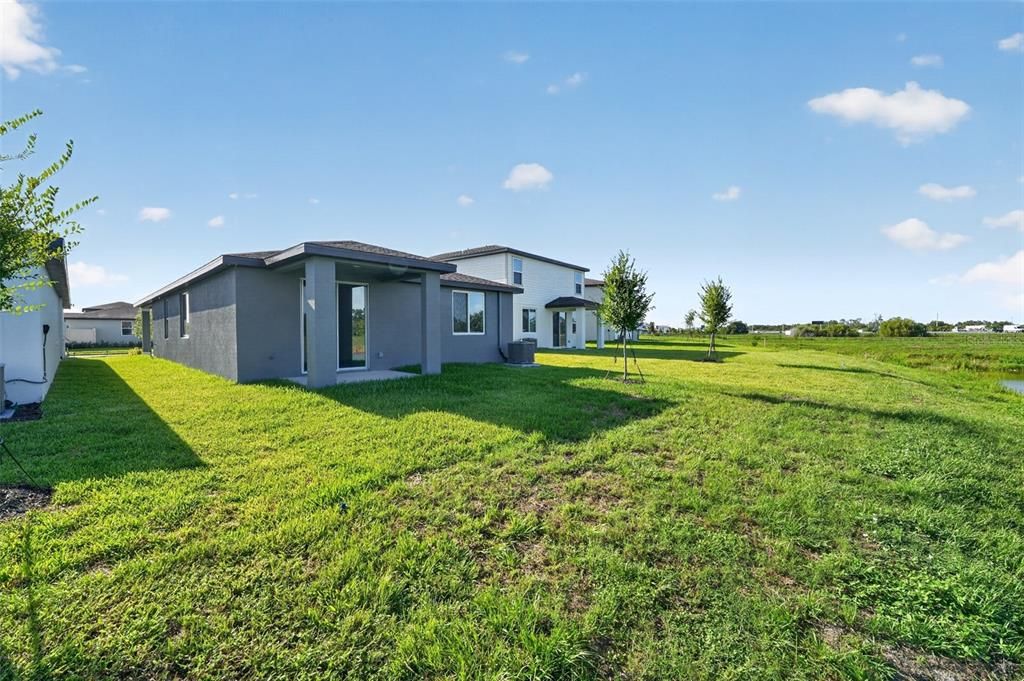 На продажу: $370,000 (4 спален, 2 ванн, 1607 Квадратных фут)