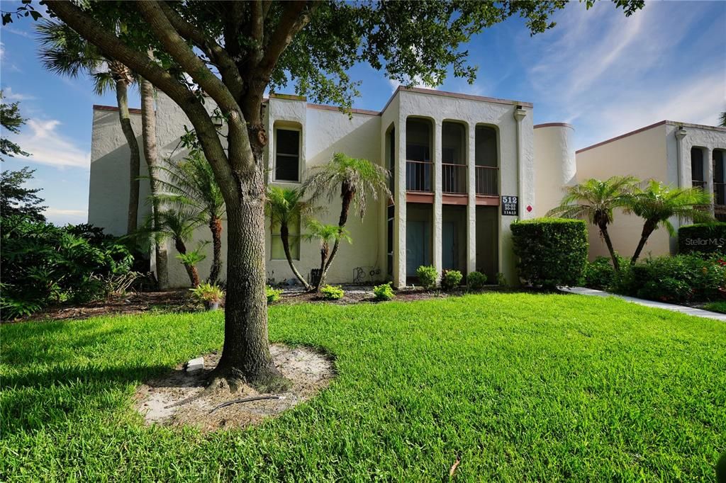 For Rent: $1,625 (2 beds, 2 baths, 1002 Square Feet)