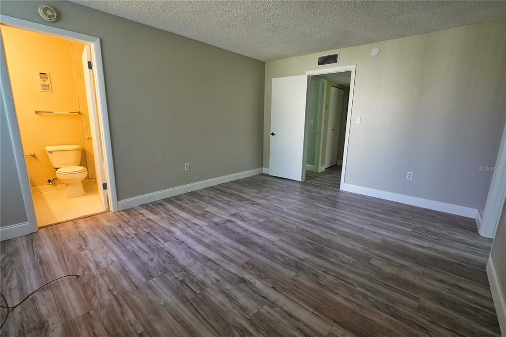 For Rent: $1,625 (2 beds, 2 baths, 1002 Square Feet)