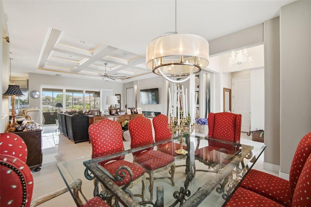 Activo con contrato: $1,450,000 (3 camas, 3 baños, 2640 Pies cuadrados)