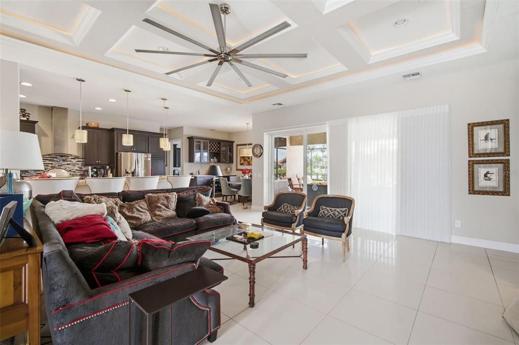 Activo con contrato: $1,450,000 (3 camas, 3 baños, 2640 Pies cuadrados)
