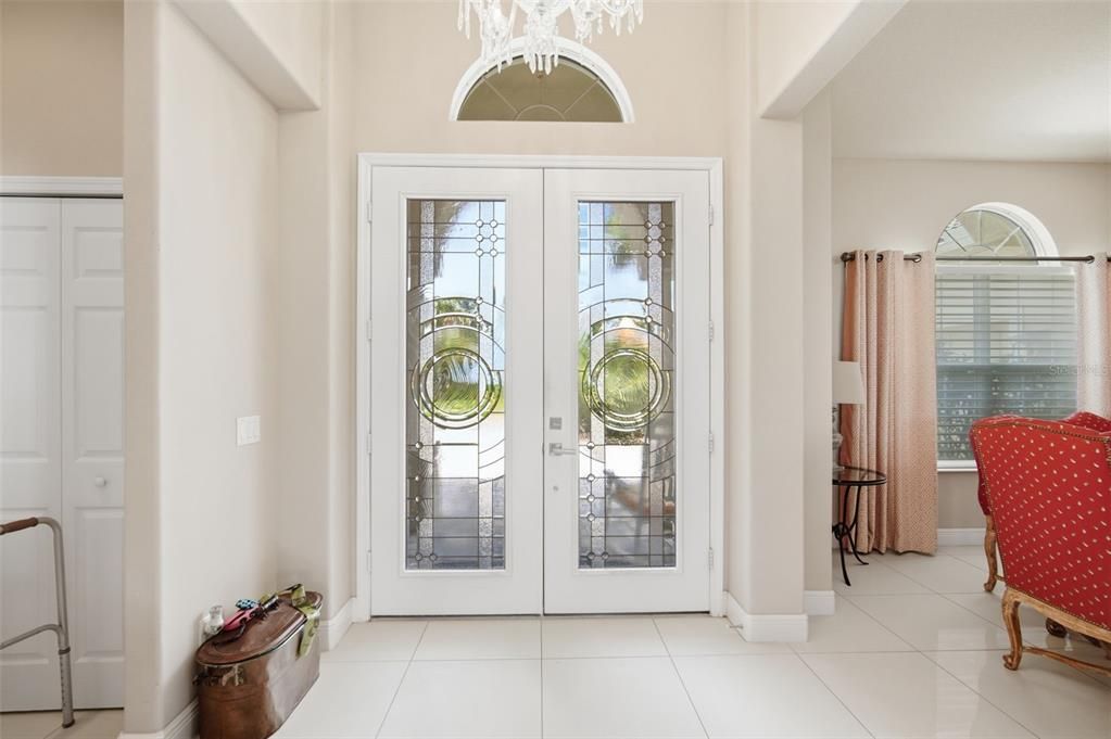 Activo con contrato: $1,450,000 (3 camas, 3 baños, 2640 Pies cuadrados)