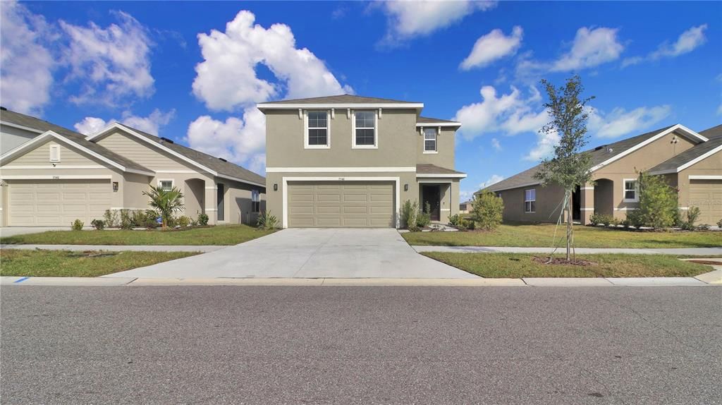 For Rent: $3,200 (4 beds, 2 baths, 2260 Square Feet)