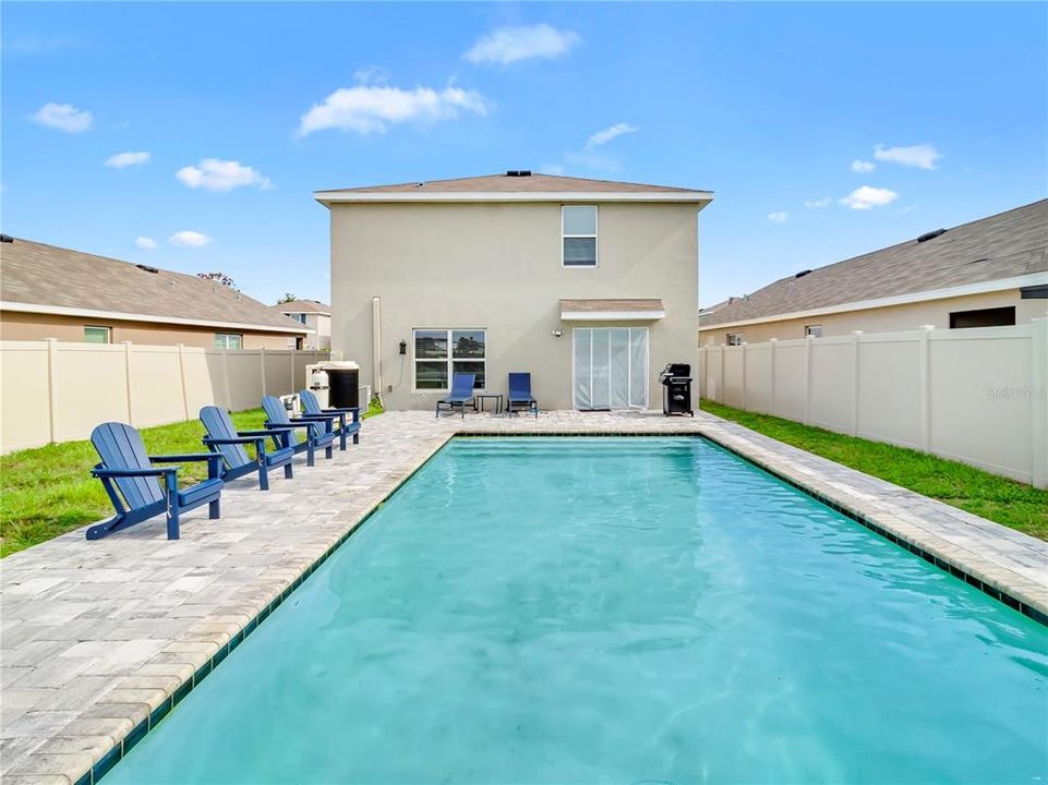 For Rent: $3,200 (4 beds, 2 baths, 2260 Square Feet)