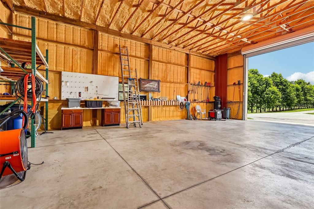 На продажу: $699,900 (2 спален, 2 ванн, 1744 Квадратных фут)
