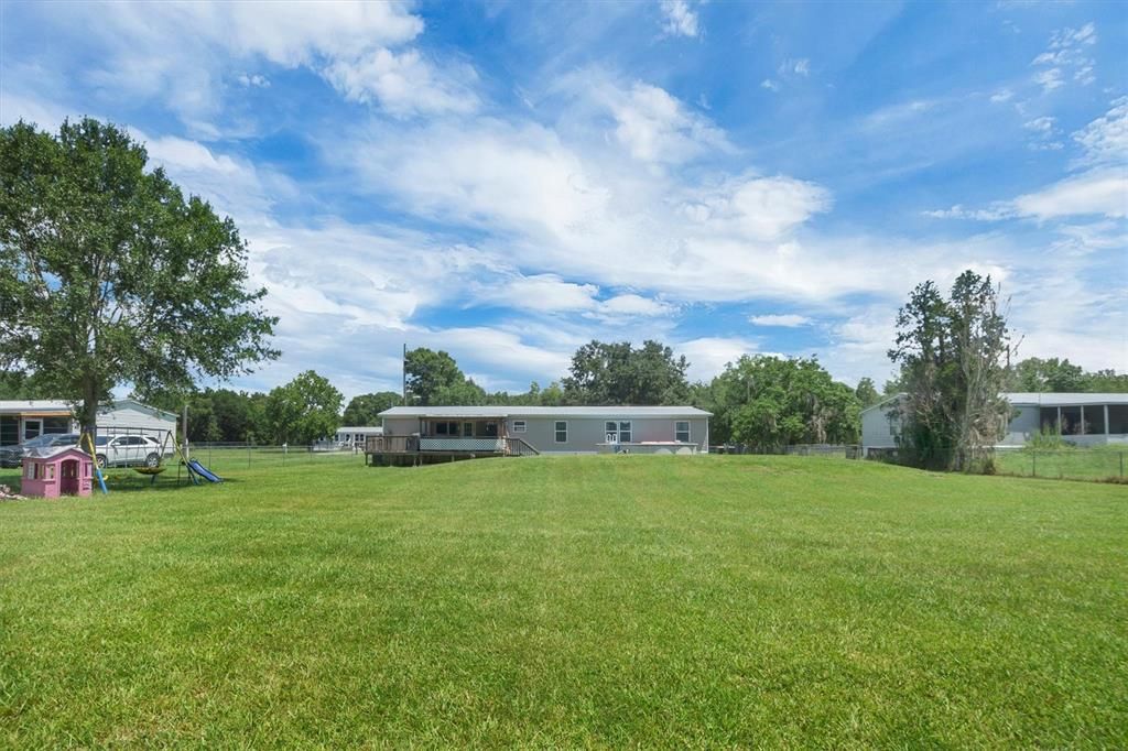 En Venta: $335,999 (4 camas, 2 baños, 1904 Pies cuadrados)