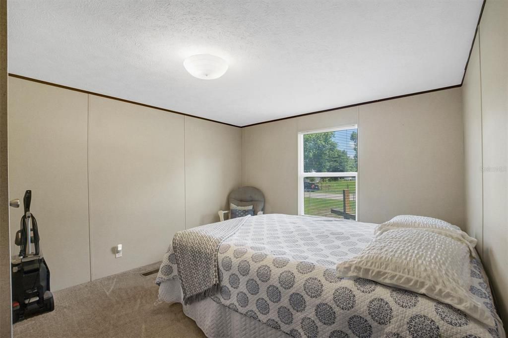 En Venta: $335,999 (4 camas, 2 baños, 1904 Pies cuadrados)