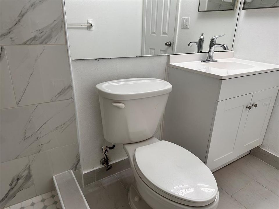 En Venta: $267,900 (2 camas, 2 baños, 1268 Pies cuadrados)