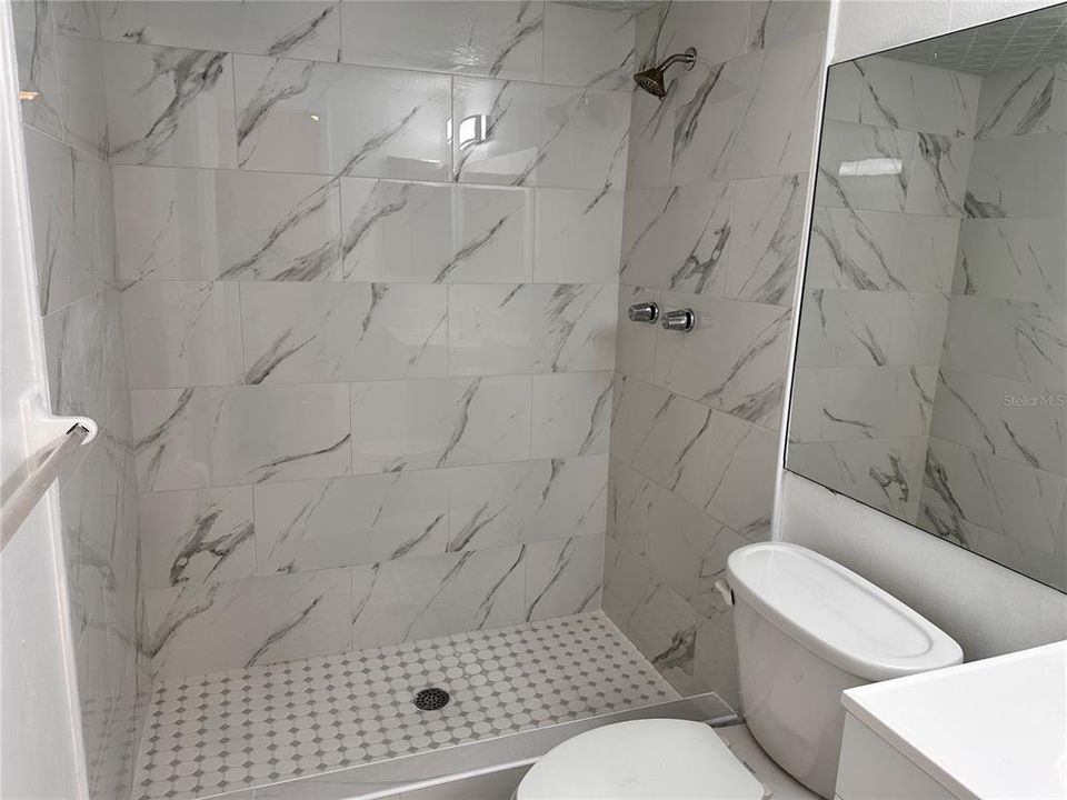 En Venta: $267,900 (2 camas, 2 baños, 1268 Pies cuadrados)