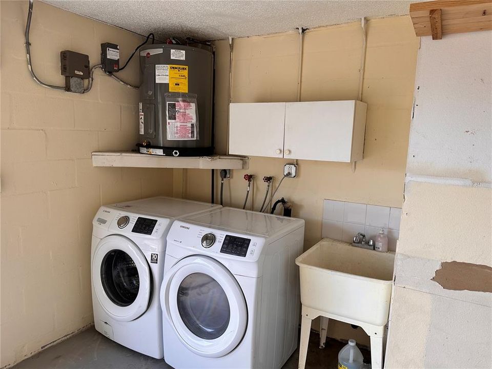 En Venta: $267,900 (2 camas, 2 baños, 1268 Pies cuadrados)