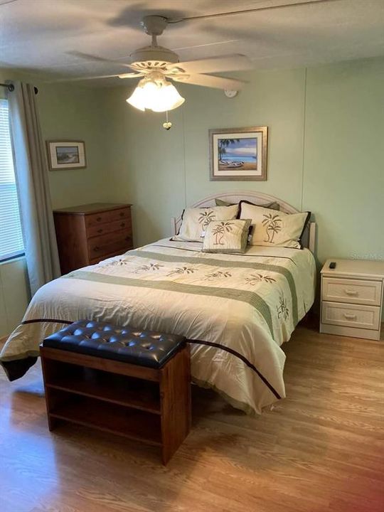 В аренду: $1,700 (2 спален, 2 ванн, 1048 Квадратных фут)
