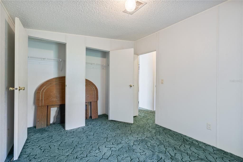 На продажу: $225,000 (2 спален, 2 ванн, 1344 Квадратных фут)