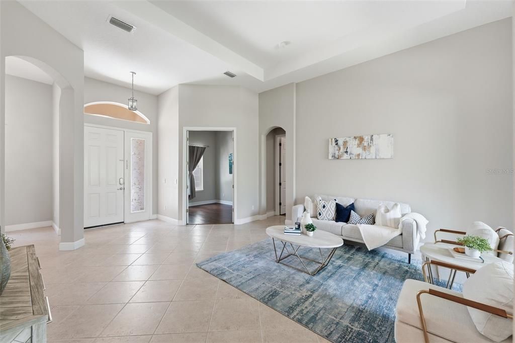 En Venta: $675,000 (4 camas, 3 baños, 2559 Pies cuadrados)