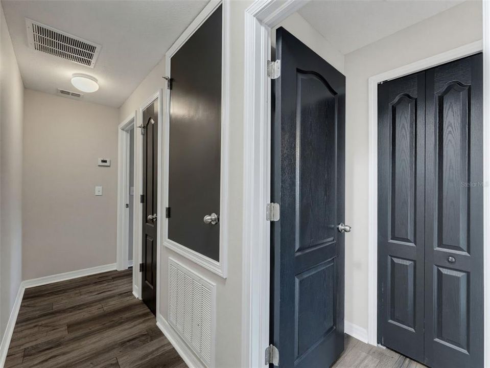 待售: $225,000 (2 贝兹, 2 浴室, 1192 平方英尺)