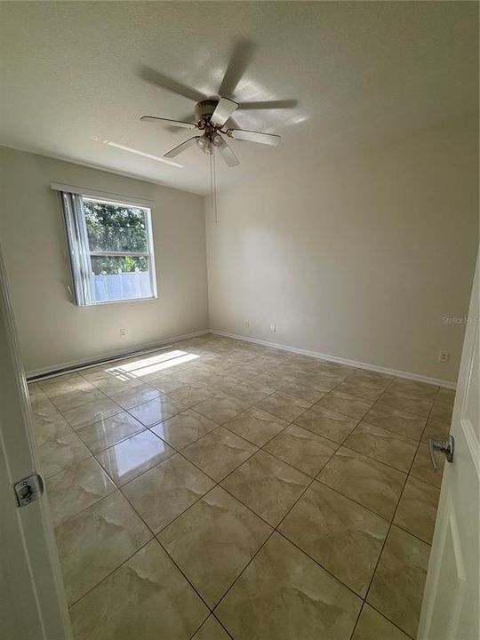 En Renta: $2,300 (3 camas, 2 baños, 1549 Pies cuadrados)