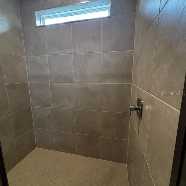 For Sale: $409,900 (4 beds, 3 baths, 2332 Square Feet)