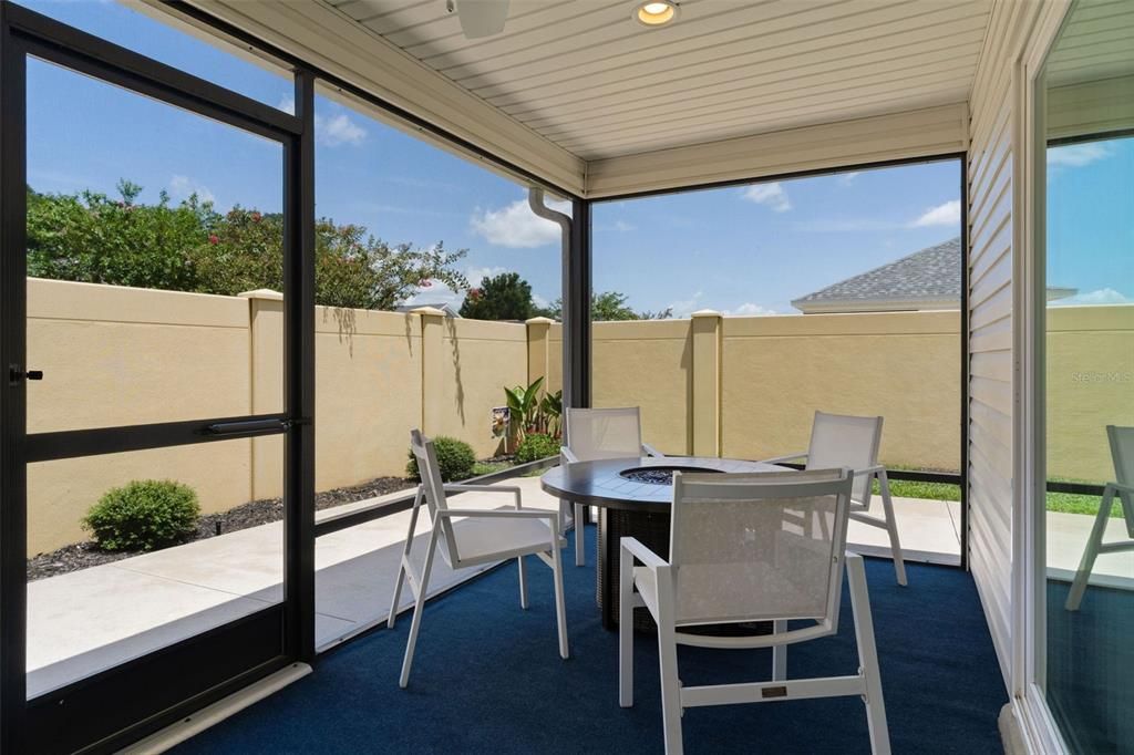 En Venta: $449,000 (3 camas, 2 baños, 1696 Pies cuadrados)