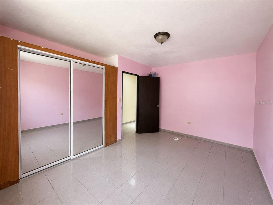 For Sale: $279,000 (3 beds, 2 baths, 1440 Square Feet)