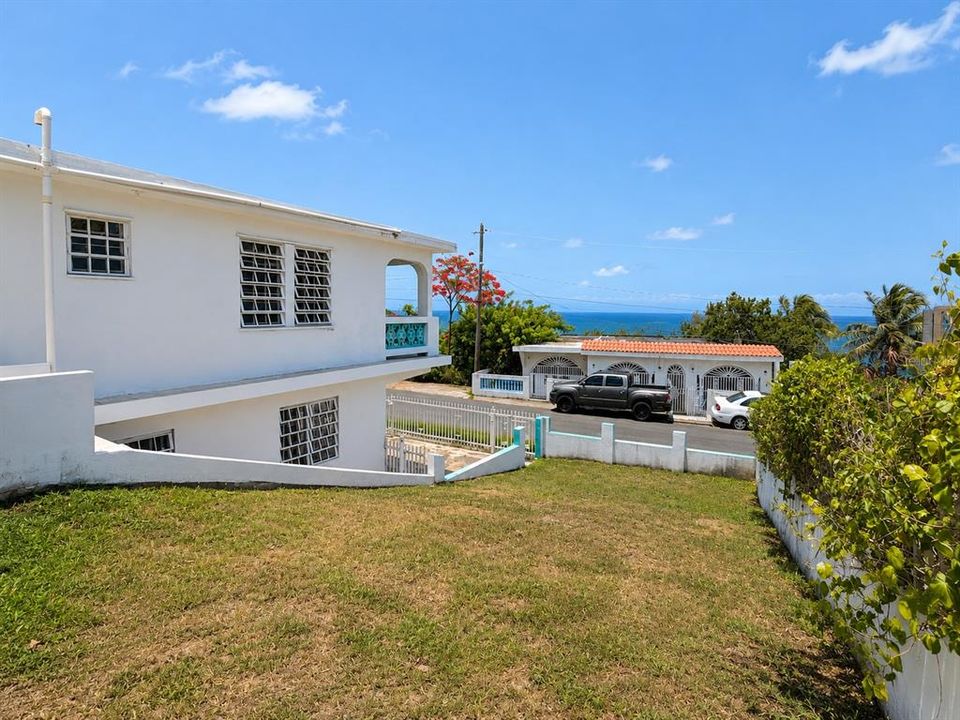 For Sale: $279,000 (3 beds, 2 baths, 1440 Square Feet)