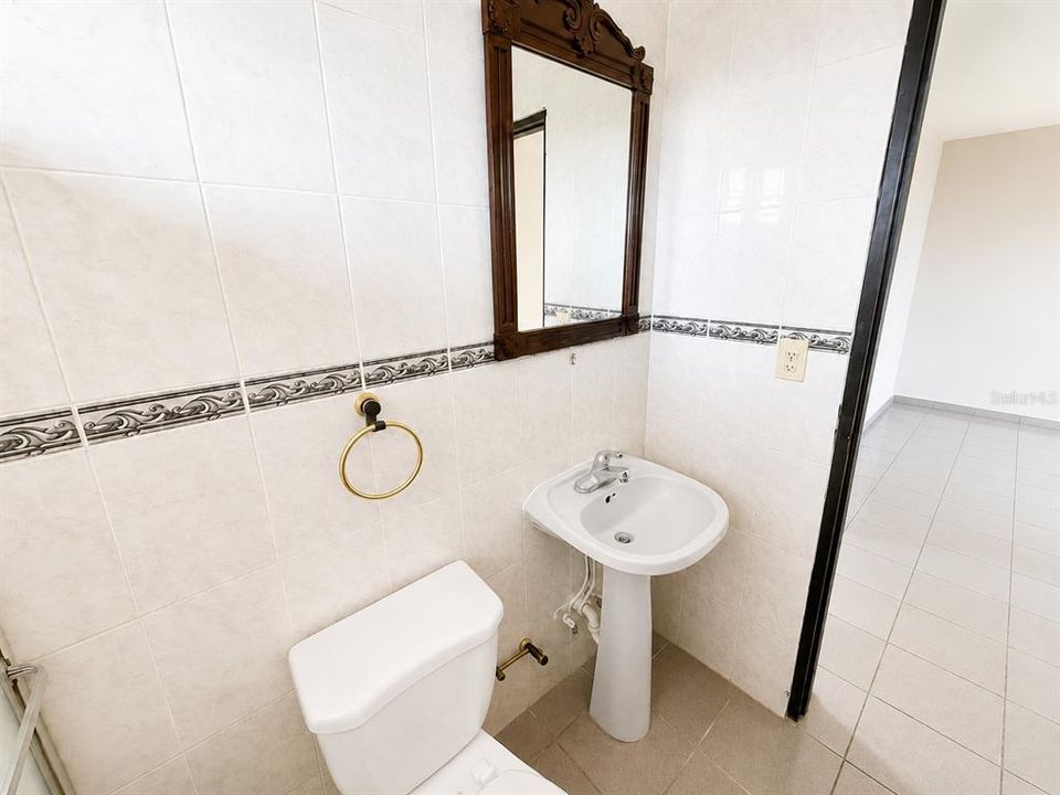 For Sale: $279,000 (3 beds, 2 baths, 1440 Square Feet)