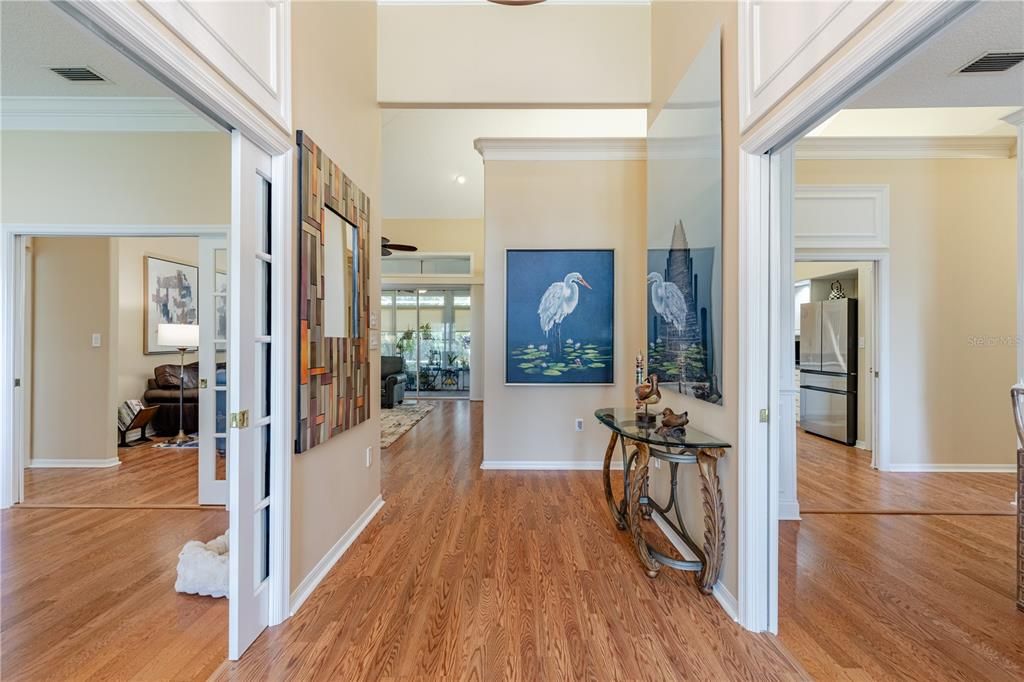 En Venta: $495,000 (3 camas, 2 baños, 2408 Pies cuadrados)