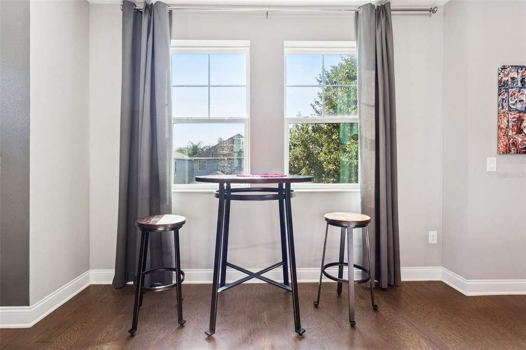 For Rent: $3,998 (4 beds, 4 baths, 2695 Square Feet)