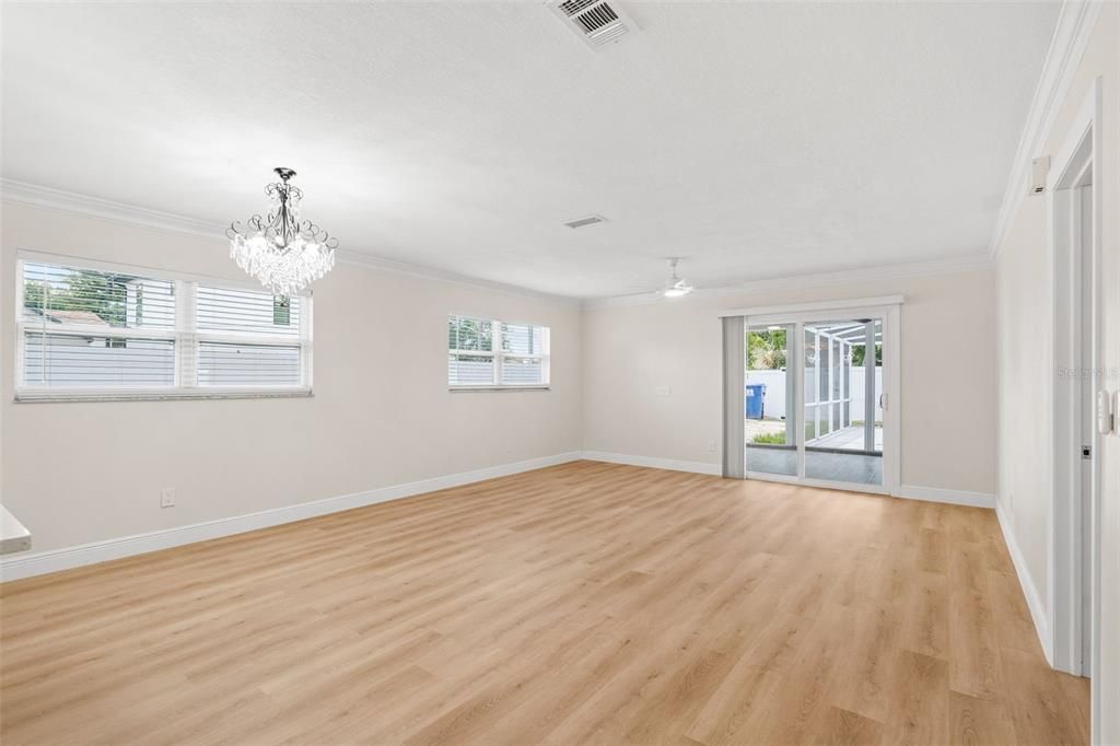 En Venta: $499,995 (3 camas, 2 baños, 1502 Pies cuadrados)