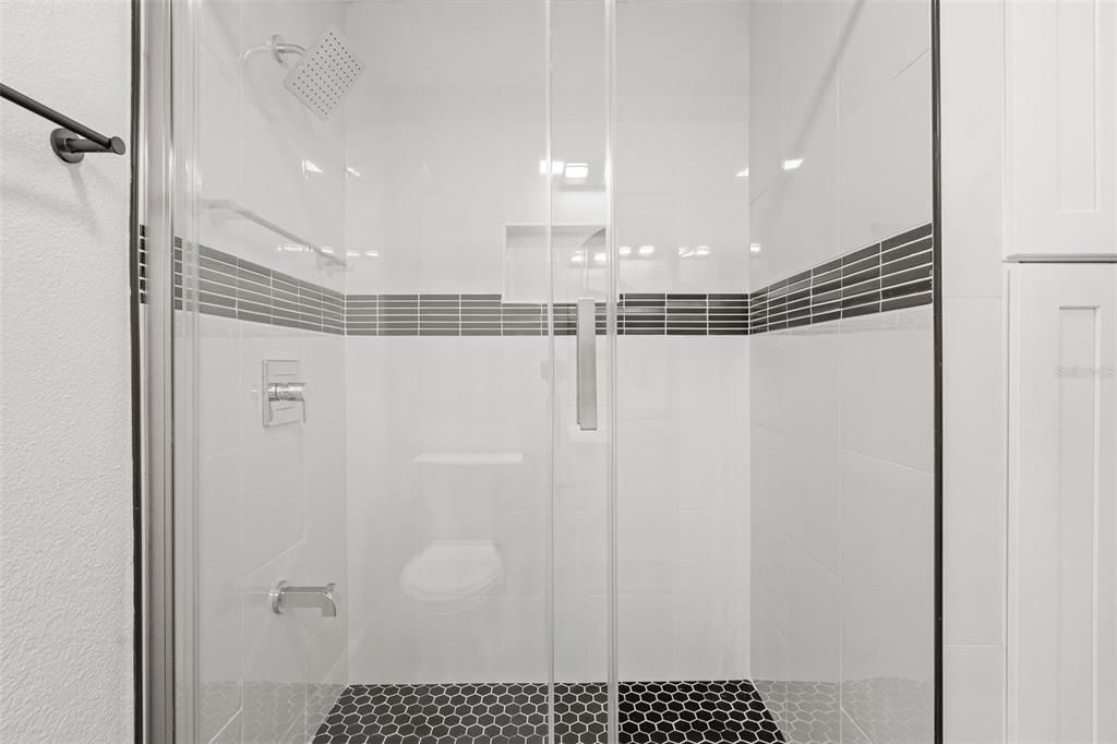 En Venta: $499,995 (3 camas, 2 baños, 1502 Pies cuadrados)