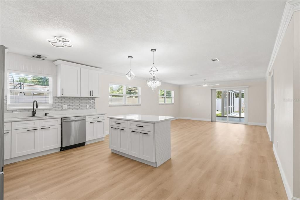 En Venta: $499,995 (3 camas, 2 baños, 1502 Pies cuadrados)