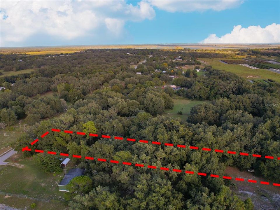 待售: $159,000 (1.45 acres)