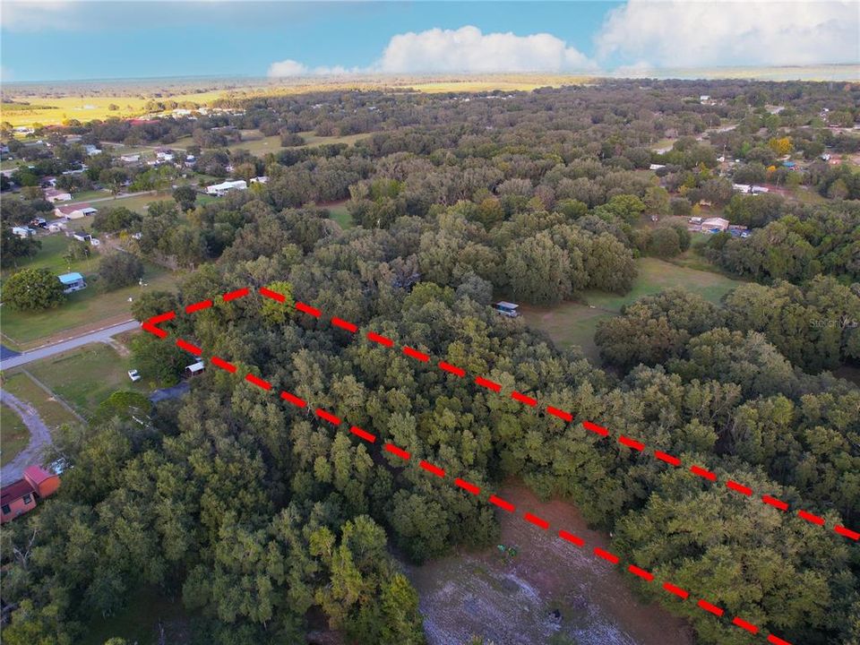 待售: $159,000 (1.45 acres)