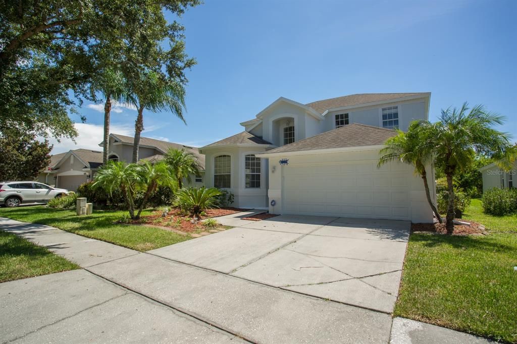 For Rent: $2,800 (5 beds, 3 baths, 2825 Square Feet)
