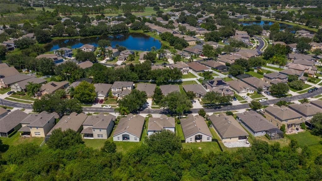 For Rent: $2,800 (5 beds, 3 baths, 2825 Square Feet)