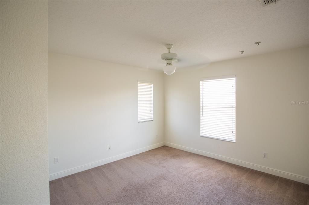 For Rent: $2,800 (5 beds, 3 baths, 2825 Square Feet)