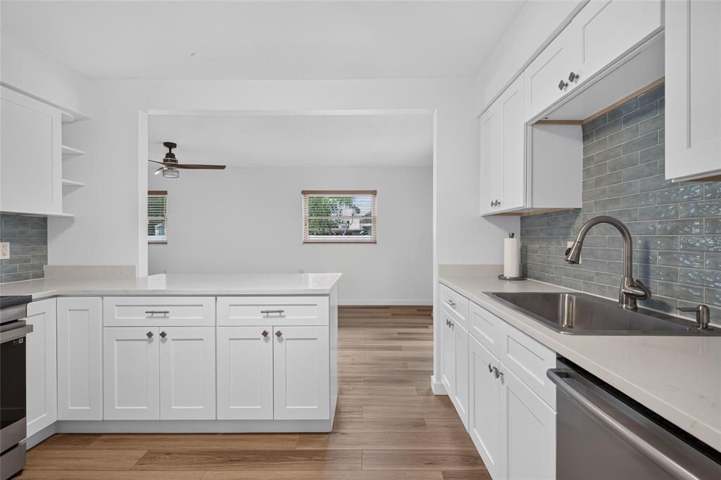 For Sale: $485,000 (3 beds, 2 baths, 1878 Square Feet)