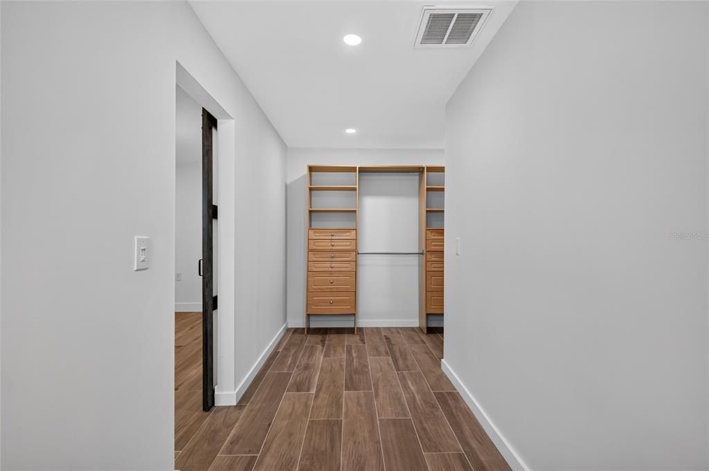 For Sale: $485,000 (3 beds, 2 baths, 1878 Square Feet)