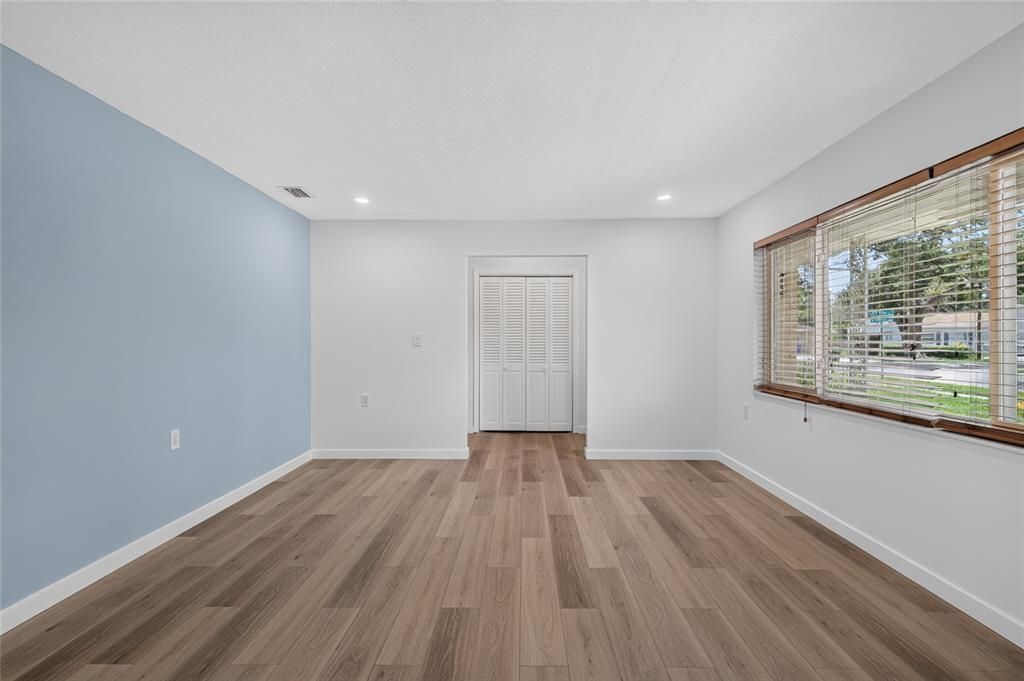 For Sale: $485,000 (3 beds, 2 baths, 1878 Square Feet)