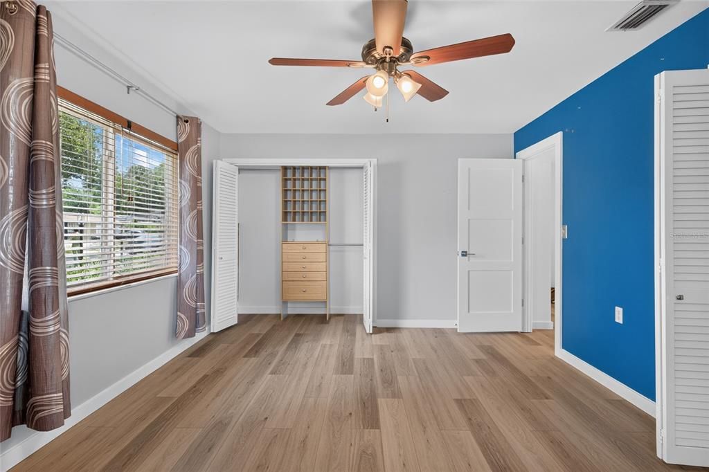 For Sale: $485,000 (3 beds, 2 baths, 1878 Square Feet)