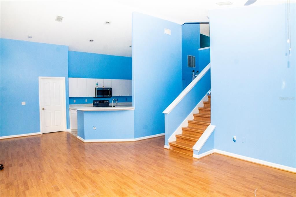 For Sale: $295,000 (3 beds, 2 baths, 1842 Square Feet)