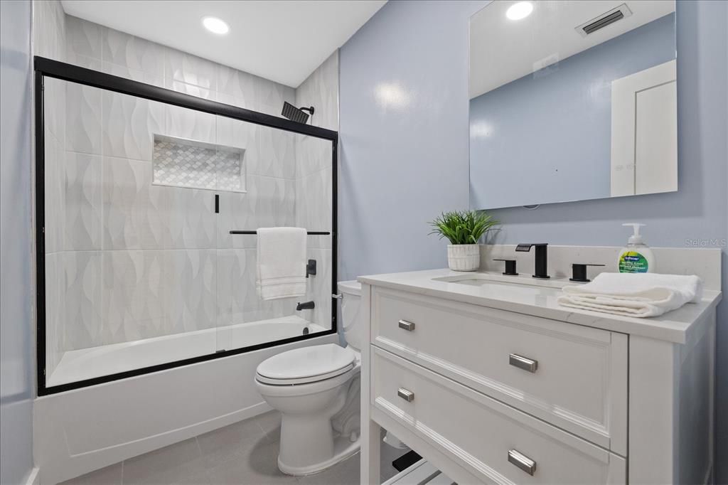 For Sale: $577,000 (4 beds, 2 baths, 2180 Square Feet)